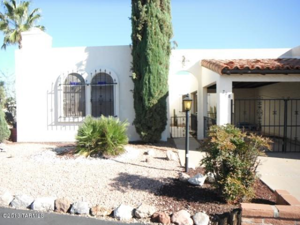738 W Paseo Del Prado