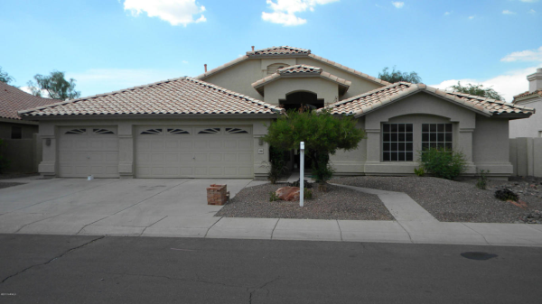 1286 W AMANDA Lane