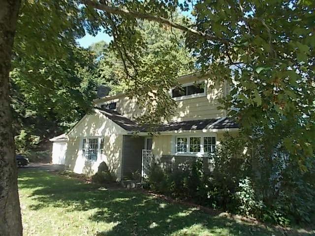 45 Alice St