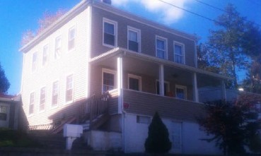 28 West High Street