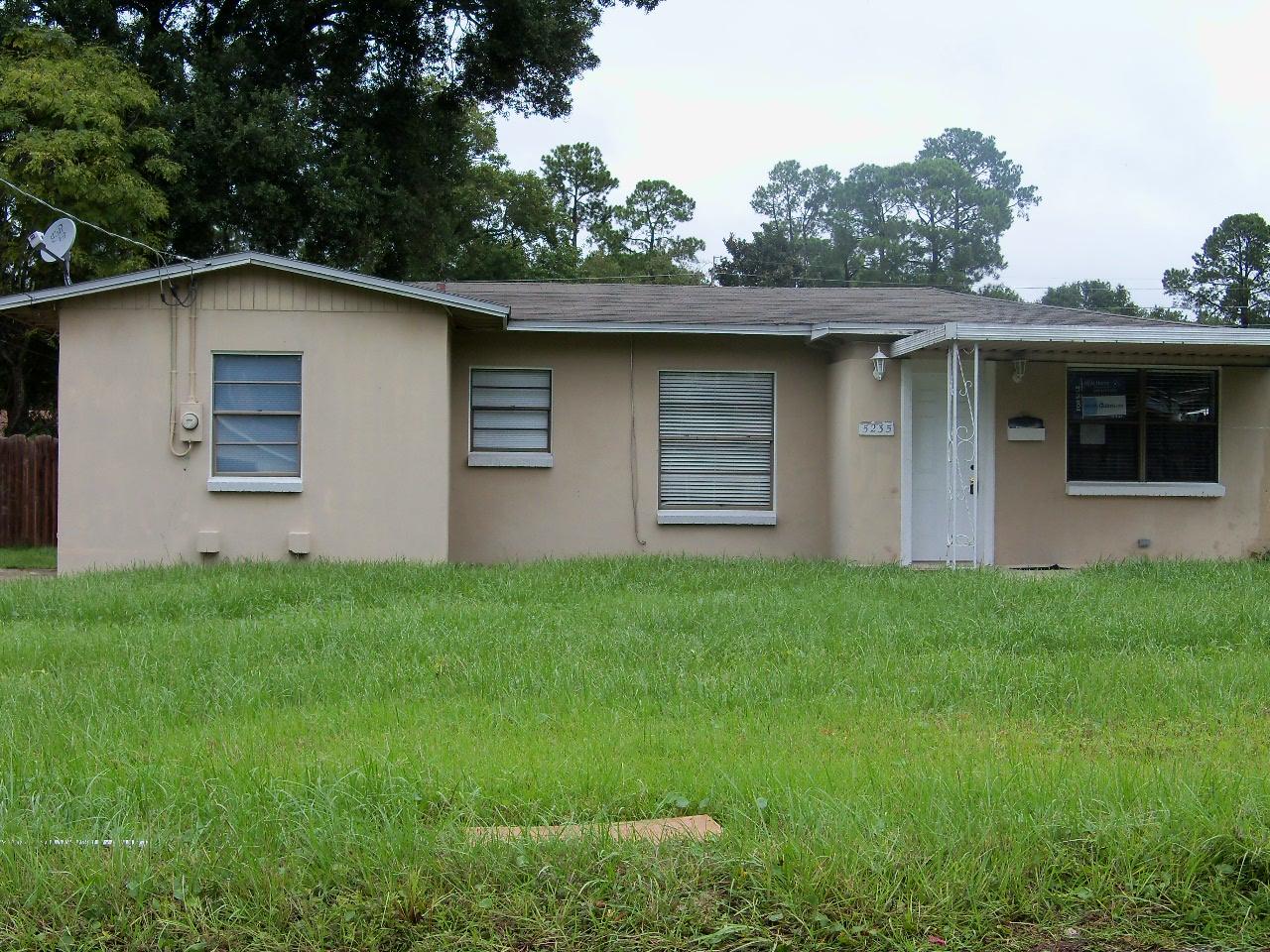 5235 Lexington Ave