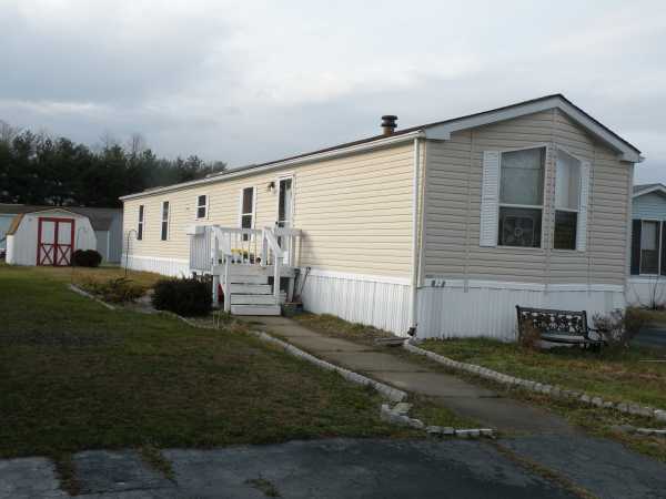 523 VINCENT LANE