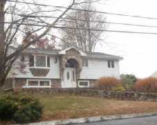 15 Gaymore Ln