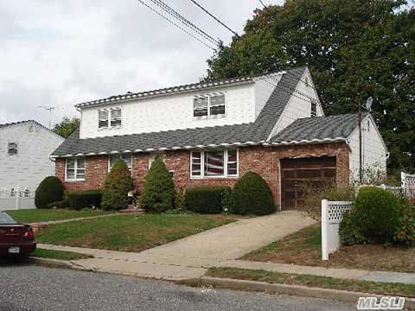 294 Plymouth Court