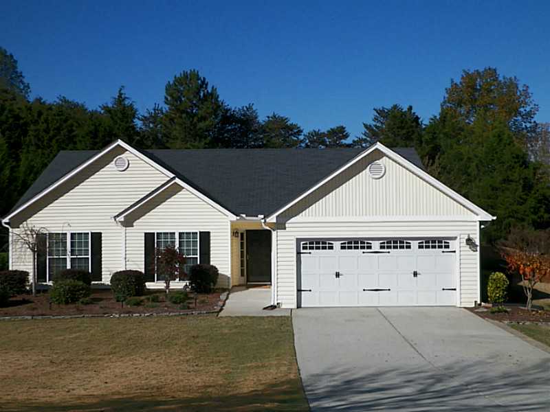 877 Hawk Creek Trail