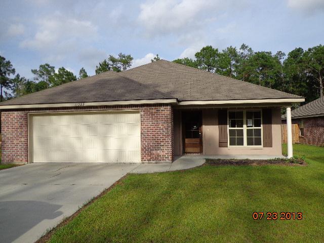 11523 Caroline Ct