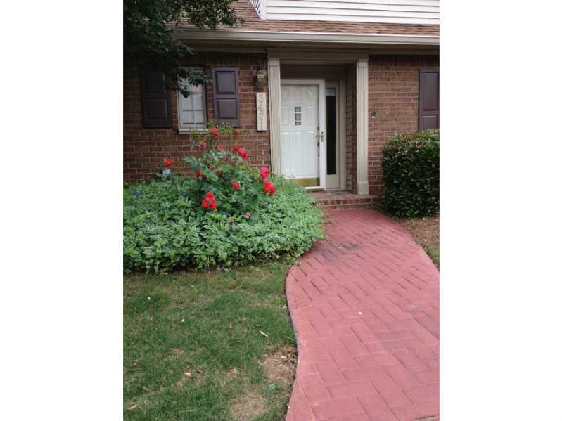 Unit 3471 - 3471 Ashwood Lane