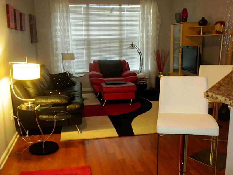 Unit 311 - 200 Renaissance Parkway Ne