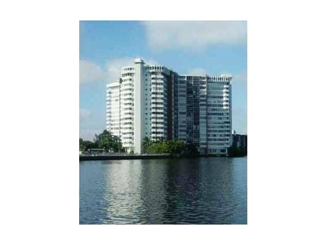 1351 NE MIAMI GARDENS DR # 822E