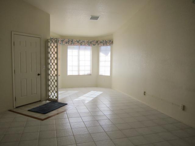 3325 Rosburg St.