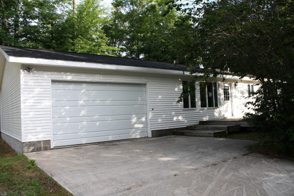 38381 Deer Hollow Court