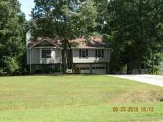 525 Robin Road
