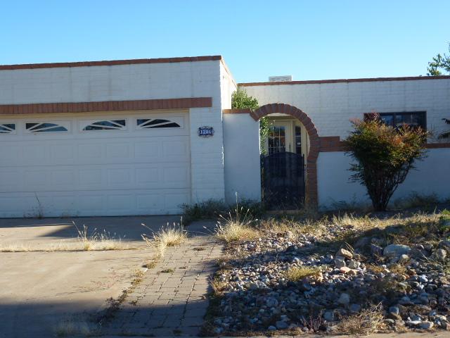 1286 Carmelita Dr.