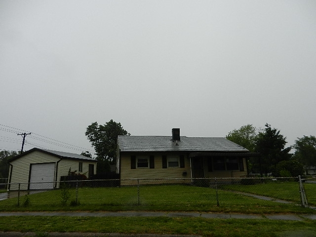 6940 Gloria Dr