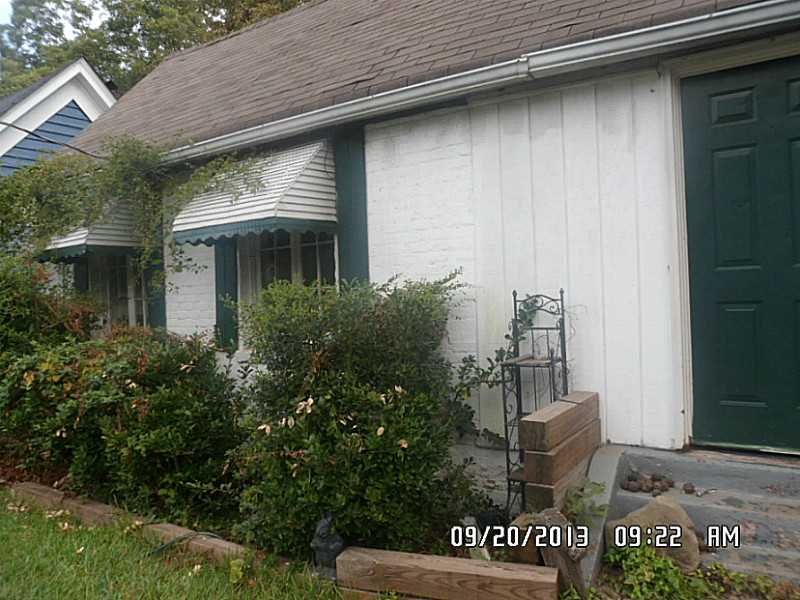 1114 Hawthorne Street