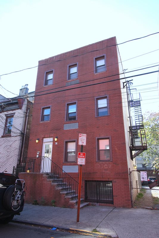157-159 5TH ST