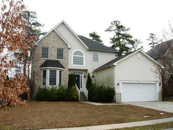 112 Windwood Dr