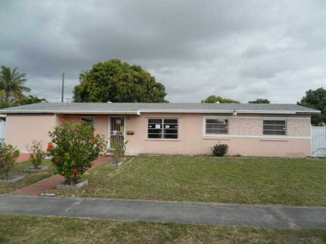 8101 SW 11 ST