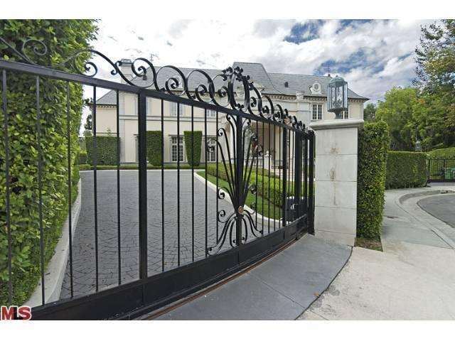 11607 Moraga Ln