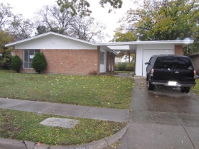 4213 Pineridge Drive