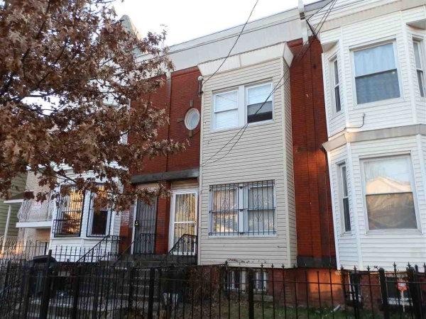 244 6TH AVE WEST