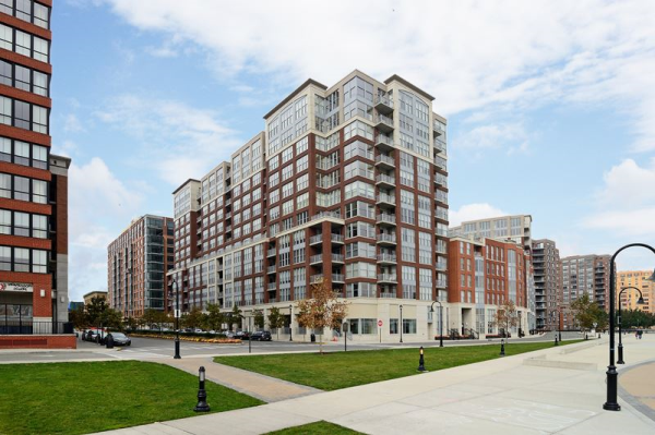 1224 1125 MAXWELL LANE