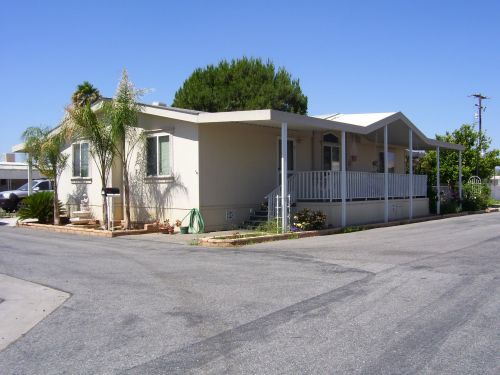 4400 W Florida