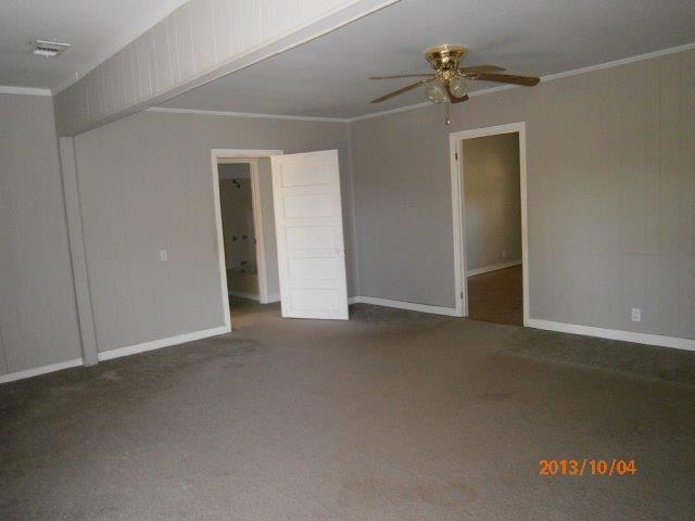 195 Medford Lane