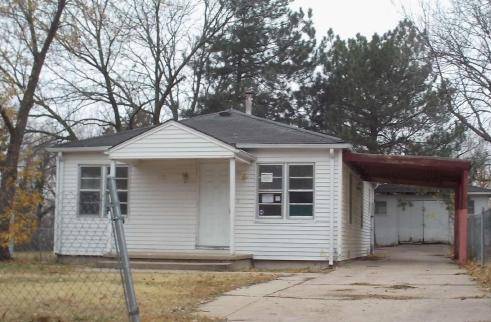 1151 N Erie Ave