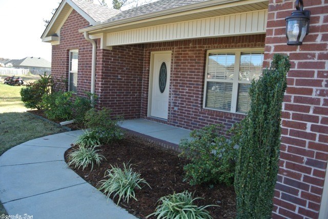 2802 McNeil Cv