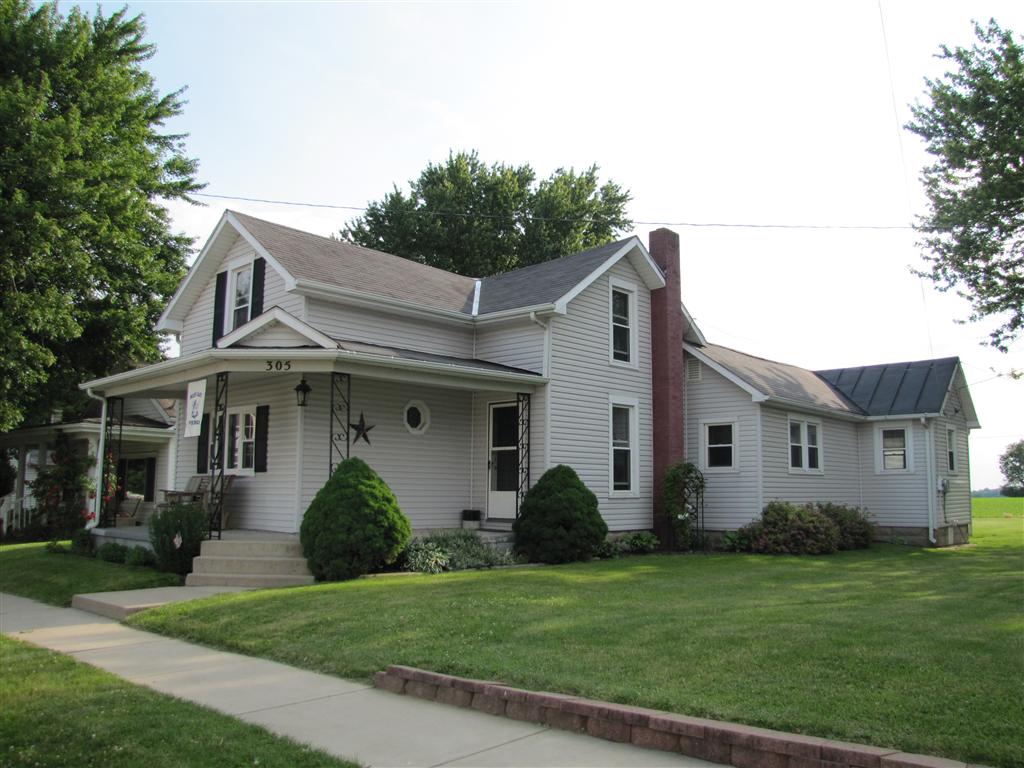 305 Walnut Street