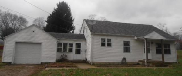 77 Madison Dr