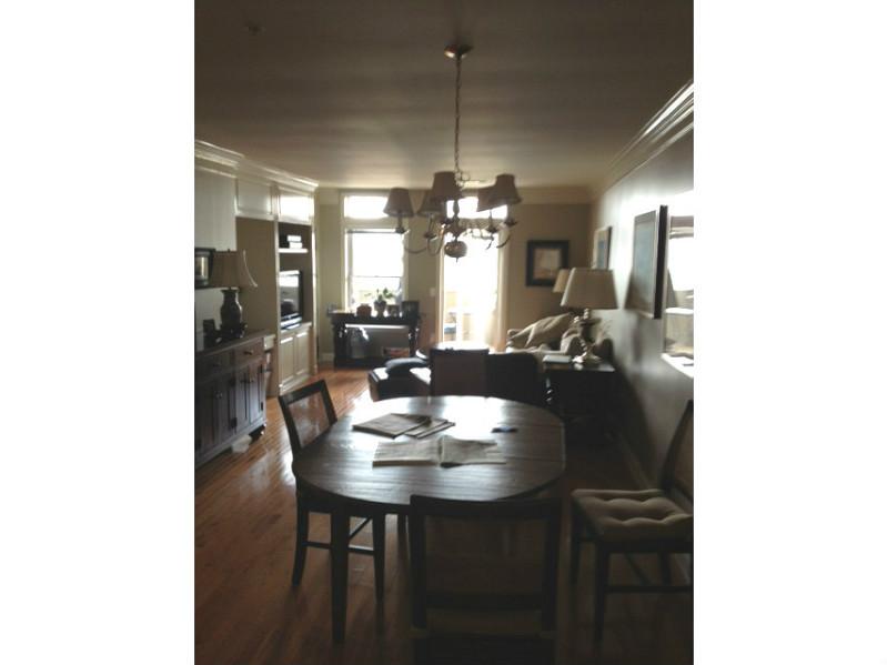 Unit 1001 - 3334 Peachtree Road Ne