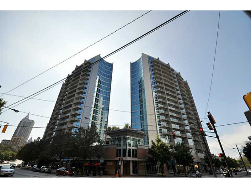 Unit 1205 - 950 W Peachtree Street Nw