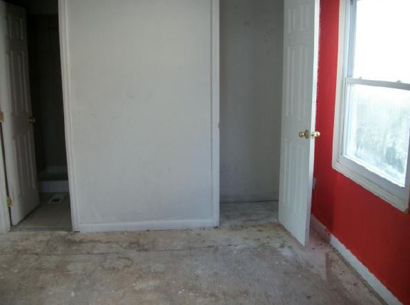 1109 Emporia St