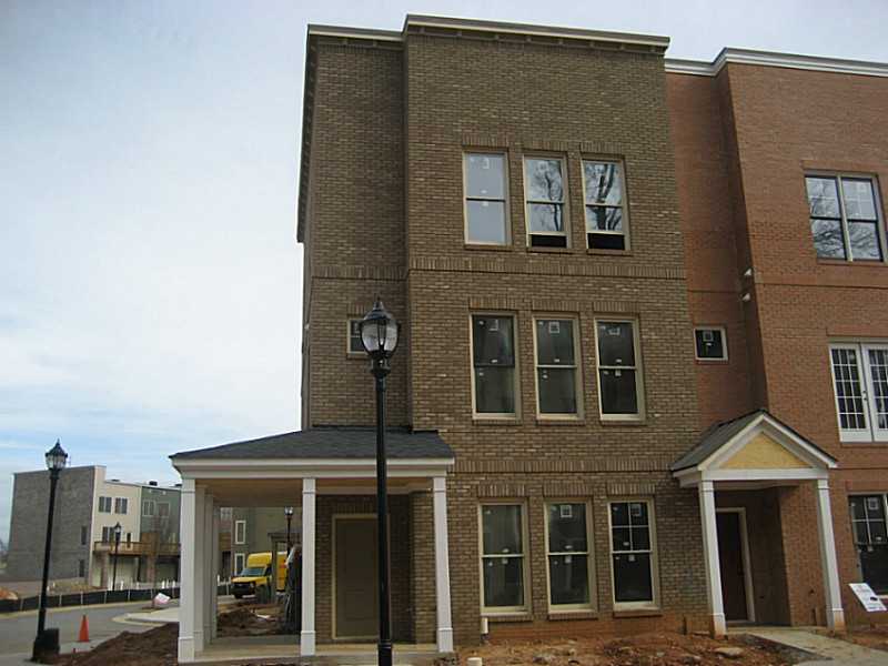 Unit 201 - 751 Nw Liberty Commons Drive