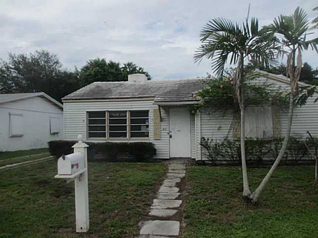 817 SE 14 Street