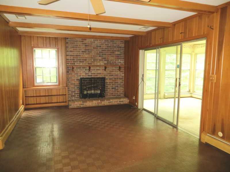 805 Hickory Drive