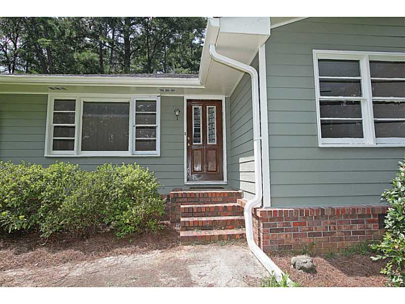 4465 Riverside Drive