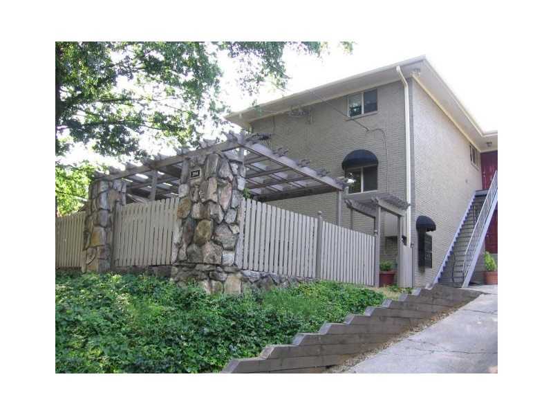Unit 4 - 394 6th Street Ne