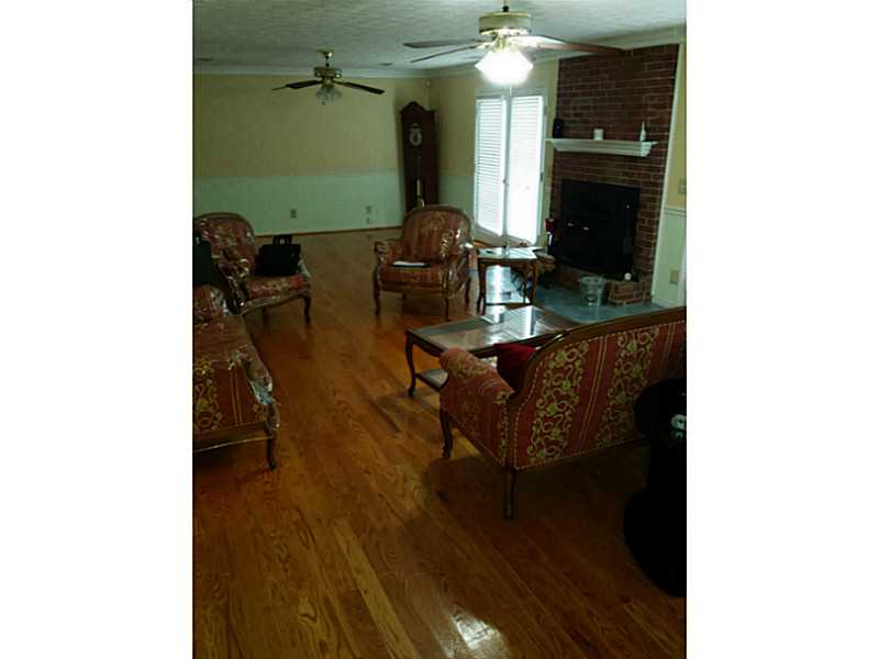 3322 Highway 20 Ne