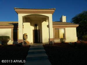 980 ARROYO Lane