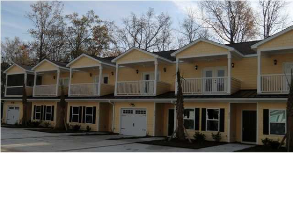 2993 EMMA LN