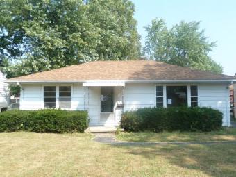 834 W Hazel Ave