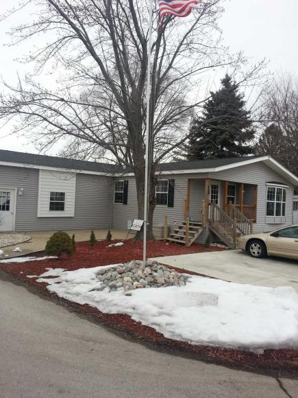 15941 Durand Ave. #1B