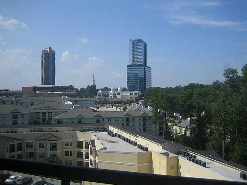 Unit 1501 - 3481 Lakeside Drive