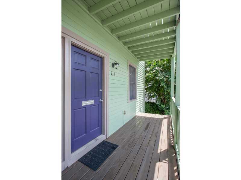 214 Reinhardt Street Se