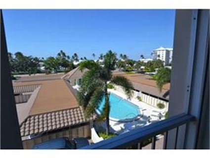 2600 Gulf Shore Blvd N #36