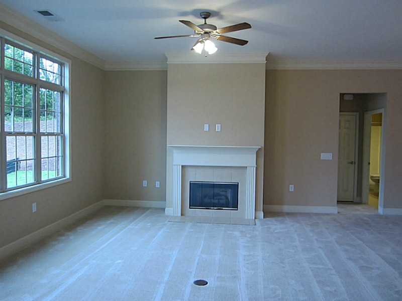 Unit 1601 - 131 Owens Farm Lane