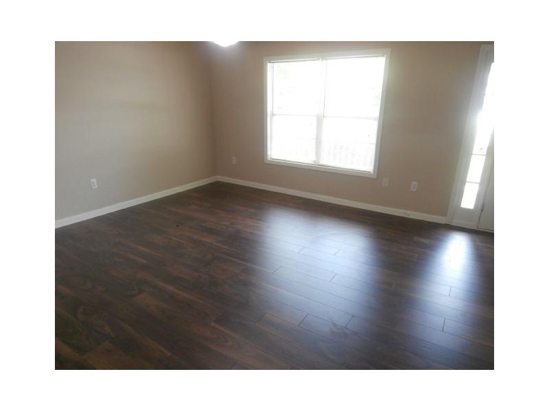 2962 Rolling Lane